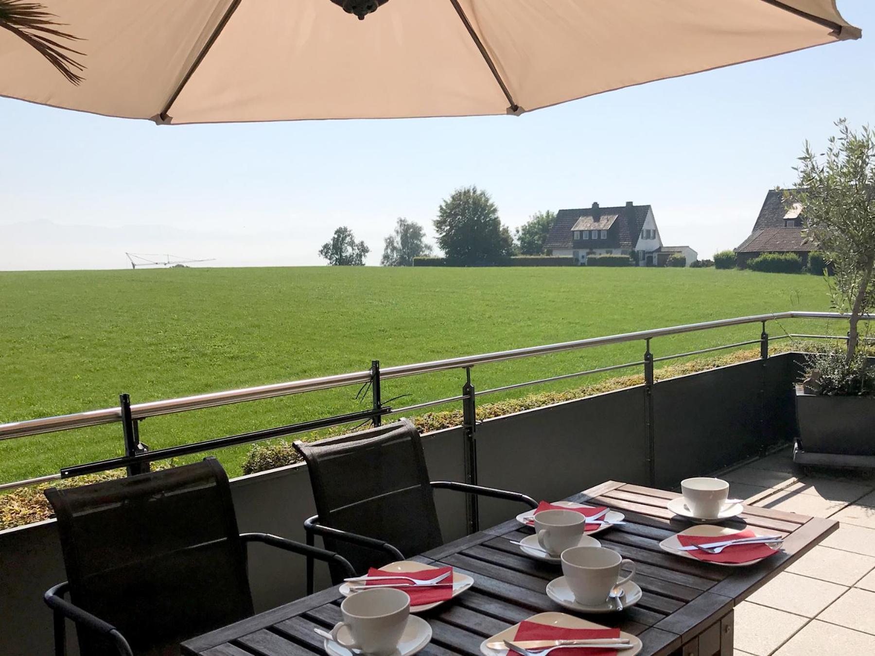Ferienwohnung Seetraum - Hoch Ueber Dem See, Grosszuegig Mit Grossem Balkon Kressbronn am Bodensee Luaran gambar